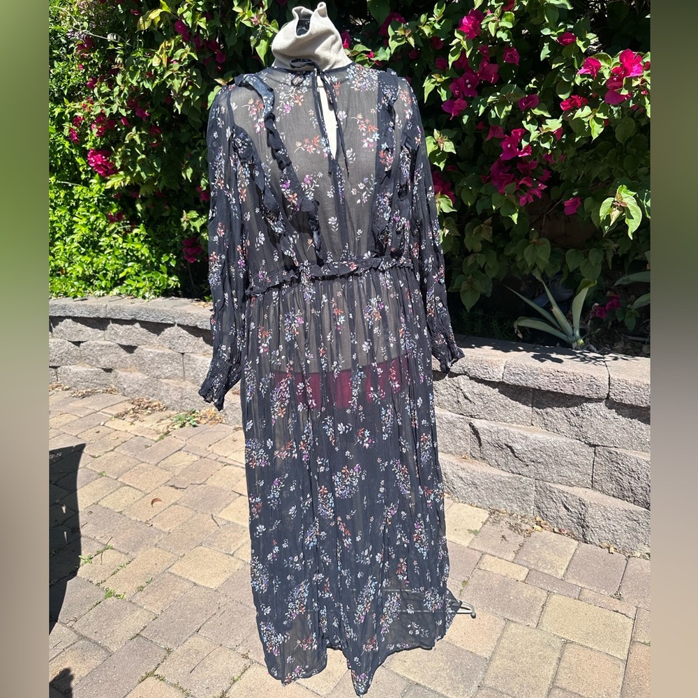 Full sleeve floral sheer maxi dress size 10 NWT